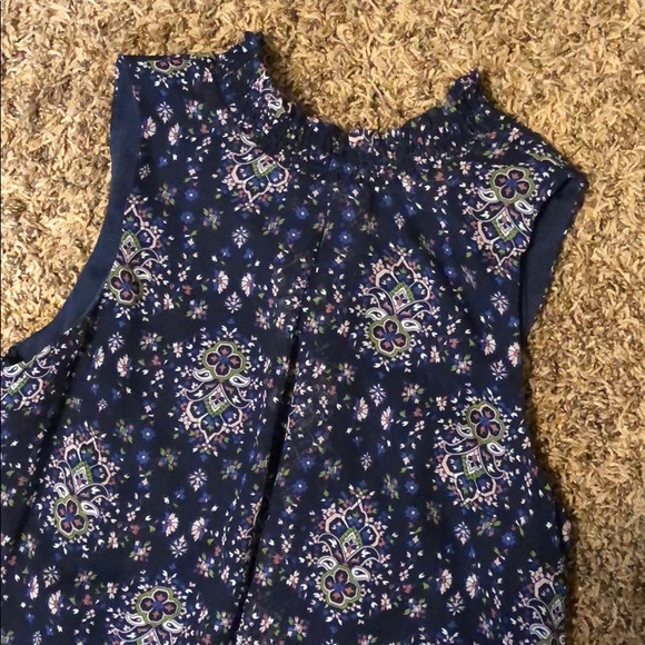 Boutique Dress - Picture 3 of 4